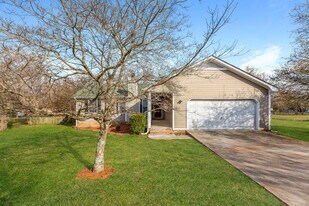13092 Copperfield Ln in Madison, AL - Building Photo