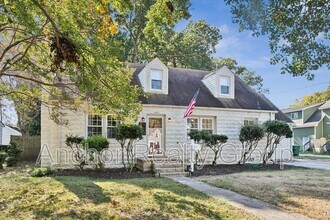 1839 Edgewood Ave in Norfolk, VA - Building Photo - Building Photo