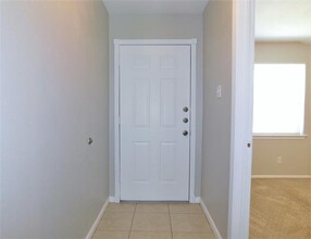 443 Sweetbriar Dr in Lewisville, TX - Building Photo - Building Photo