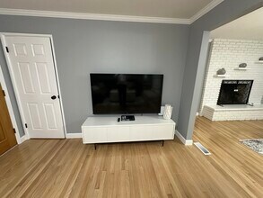 3440 Laura Ln in St. Louis, MO - Building Photo - Building Photo