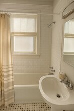 618 Sheridan Rd in Evanston, IL - Building Photo - Building Photo