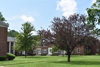 Belle Gardens in Plainfield, NJ - Foto de edificio - Building Photo