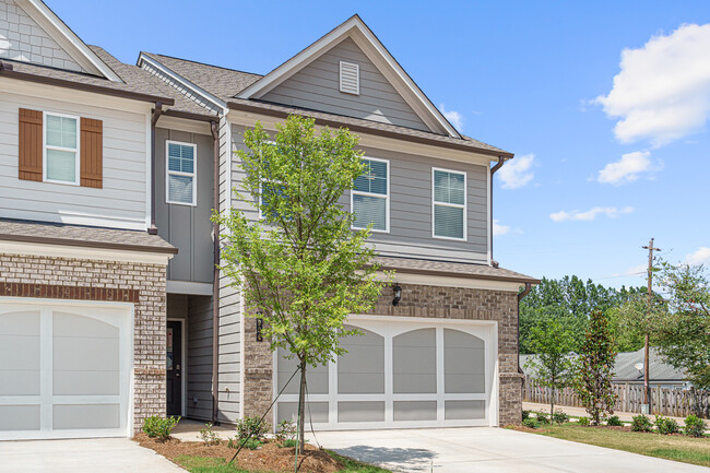 The Collection Flowerwood in Gainesville, GA - Foto de edificio - Building Photo