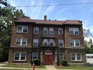 Wymore Apartments in East Cleveland, OH - Building Photo