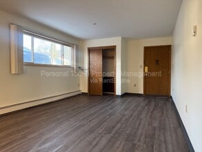 320 6th St S in Moorhead, MN - Building Photo - Building Photo