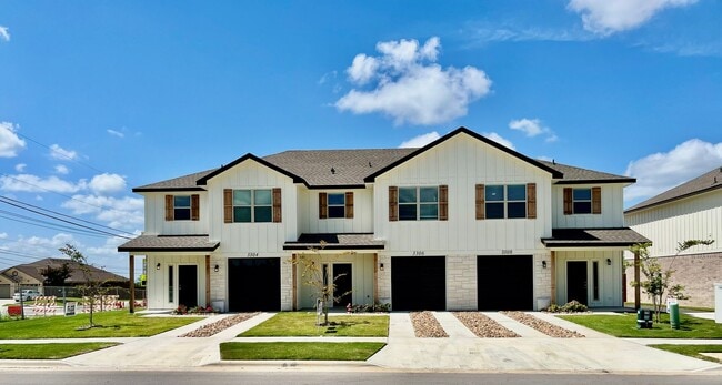 property at 3308 Abraham Dr