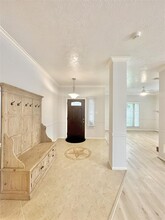 9226 Angelas Meadow Ln in Houston, TX - Building Photo - Building Photo