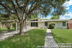 551 Lanark Dr in San Antonio, TX - Building Photo - Building Photo