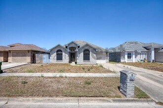 6053 Blanco River St in Brownsville, TX - Building Photo - Building Photo