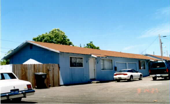 857 Aston Ave in Santa Rosa, CA - Building Photo - Building Photo