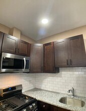 2060 E Orleans St in Philadelphia, PA - Building Photo - Building Photo