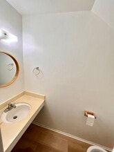 38612 Royal Ann Cmn in Fremont, CA - Foto de edificio - Building Photo