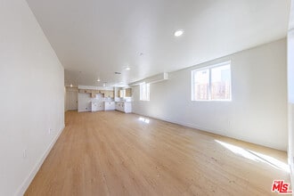 1640 Murchison St in Los Angeles, CA - Building Photo - Building Photo