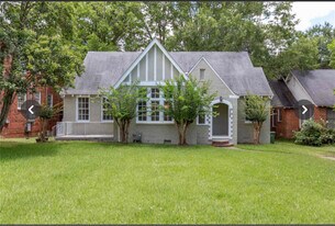 2405 College St in Montgomery, AL - Building Photo