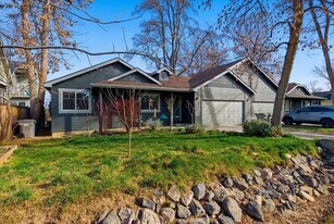 4554 W Kendall St in Boise, ID - Building Photo