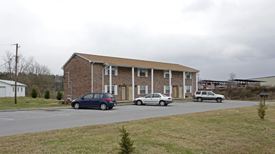 John Sevier Townhouses in Knoxville, TN - Foto de edificio - Building Photo