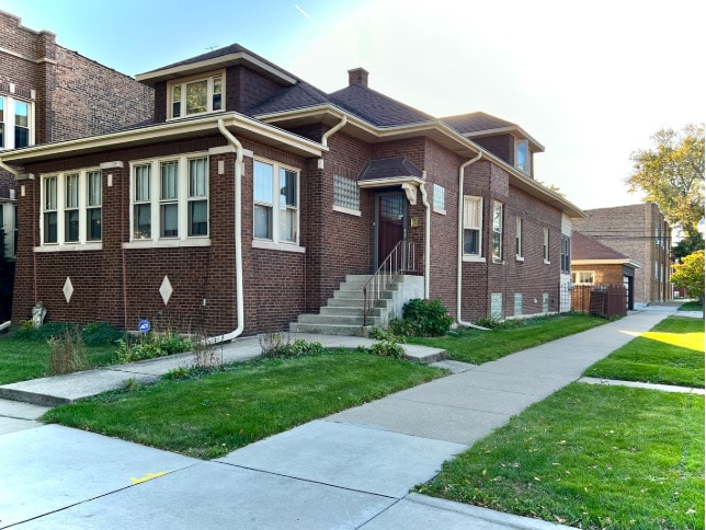 property at 1100 S Monitor Ave