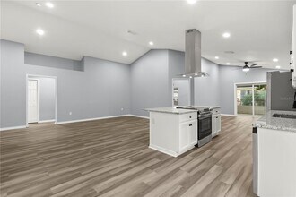 460 Martigues Dr in Kissimmee, FL - Building Photo - Building Photo