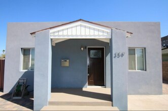 359 N 21st Ave in Phoenix, AZ - Foto de edificio - Building Photo