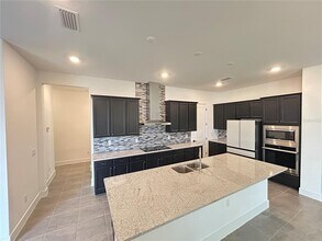 8797 Drummer Plank Dr in Wesley Chapel, FL - Building Photo - Building Photo