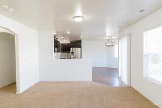 1100 SW Colonial in Mountain Home, ID - Building Photo - Building Photo