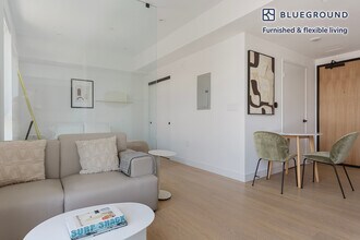 3920 5th St in Los Angeles, CA - Building Photo - Building Photo