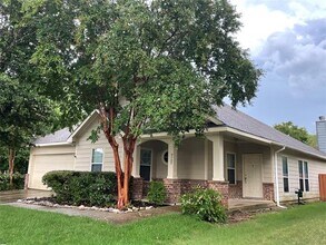 9705 Colonywood Dr in McKinney, TX - Building Photo - Building Photo