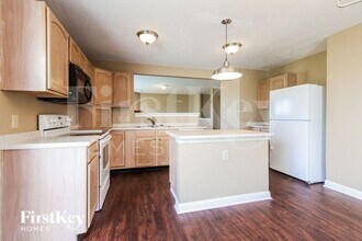3455 Summer Breeze Ln in Indianapolis, IN - Building Photo - Building Photo