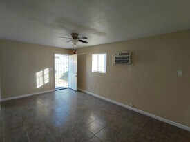 206-212 B St in Brawley, CA - Building Photo