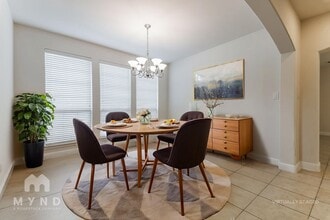 3301 Damsel Sauvage Ln, Unit 4129-203 in Lewisville, TX - Building Photo - Building Photo