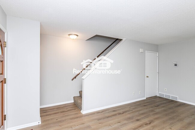 8027 E 88th St in Kansas City, MO - Building Photo - Building Photo