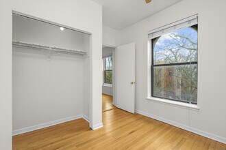 908 W Grace St in Chicago, IL - Building Photo - Building Photo