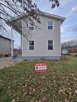 7305 Carson Ave in Cleveland, OH - Building Photo