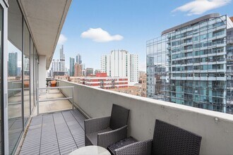 1720 S Michigan Ave, Unit 805 in Chicago, IL - Building Photo - Building Photo