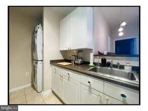 9490 Virginia Center Blvd in Vienna, VA - Building Photo - Building Photo