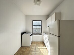 2520 N Kedzie Blvd in Chicago, IL - Building Photo - Building Photo