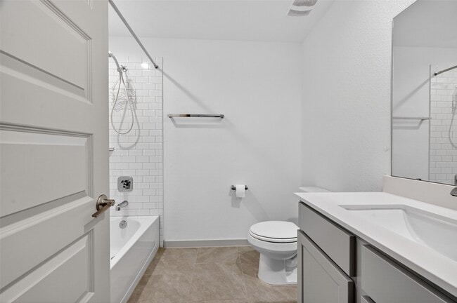 6902 Halifax Harvest Ln