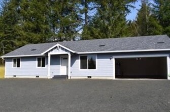 3711 E Agate Rd in Shelton, WA - Building Photo - Building Photo