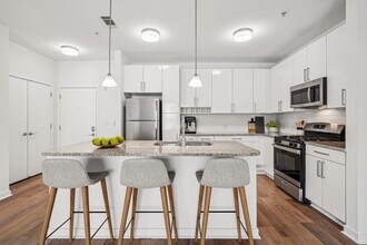 75 Tresser Blvd Apartments in Stamford, CT - Foto de edificio - Building Photo