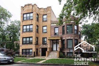 1855 N Whipple St, Unit g in Chicago, IL - Building Photo - Building Photo