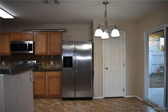 12 Nightshade Ave in McAllen, TX - Building Photo - Building Photo