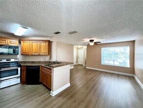 731 Sugar Bay Way in Lake Mary, FL - Building Photo - Building Photo