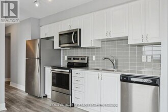 1255 Bayly St in Pickering, ON - Building Photo - Building Photo