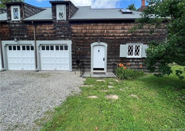 10 Herb Rd in Sharon, CT - Building Photo - Building Photo