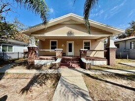 1216 E 24th Ave in Tampa, FL - Building Photo