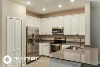 7419 Palm Hills Dr in Jacksonville, FL - Building Photo - Building Photo