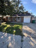 1240 Gaudet Dr in Marrero, LA - Building Photo