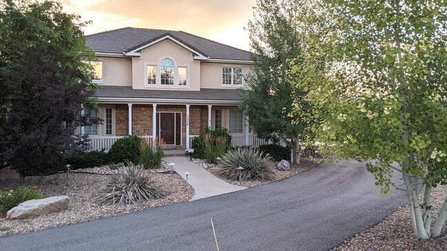 property at 3506 Vale View Ln
