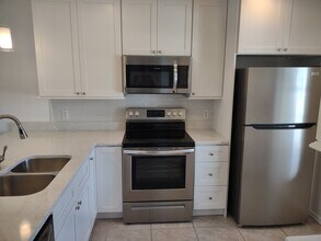 2780 Kings Lake Blvd in Naples, FL - Building Photo - Building Photo