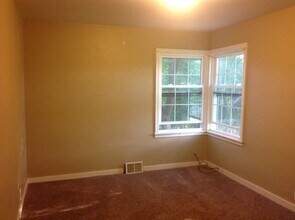 606 10th St SW in Willmar, MN - Building Photo - Building Photo